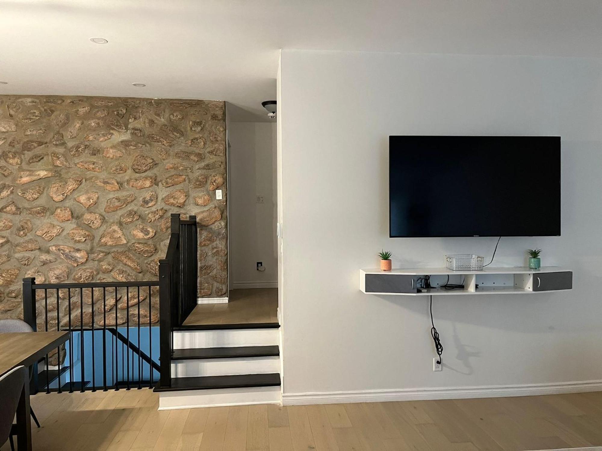 Location From Anywhere In Montreal * Laval