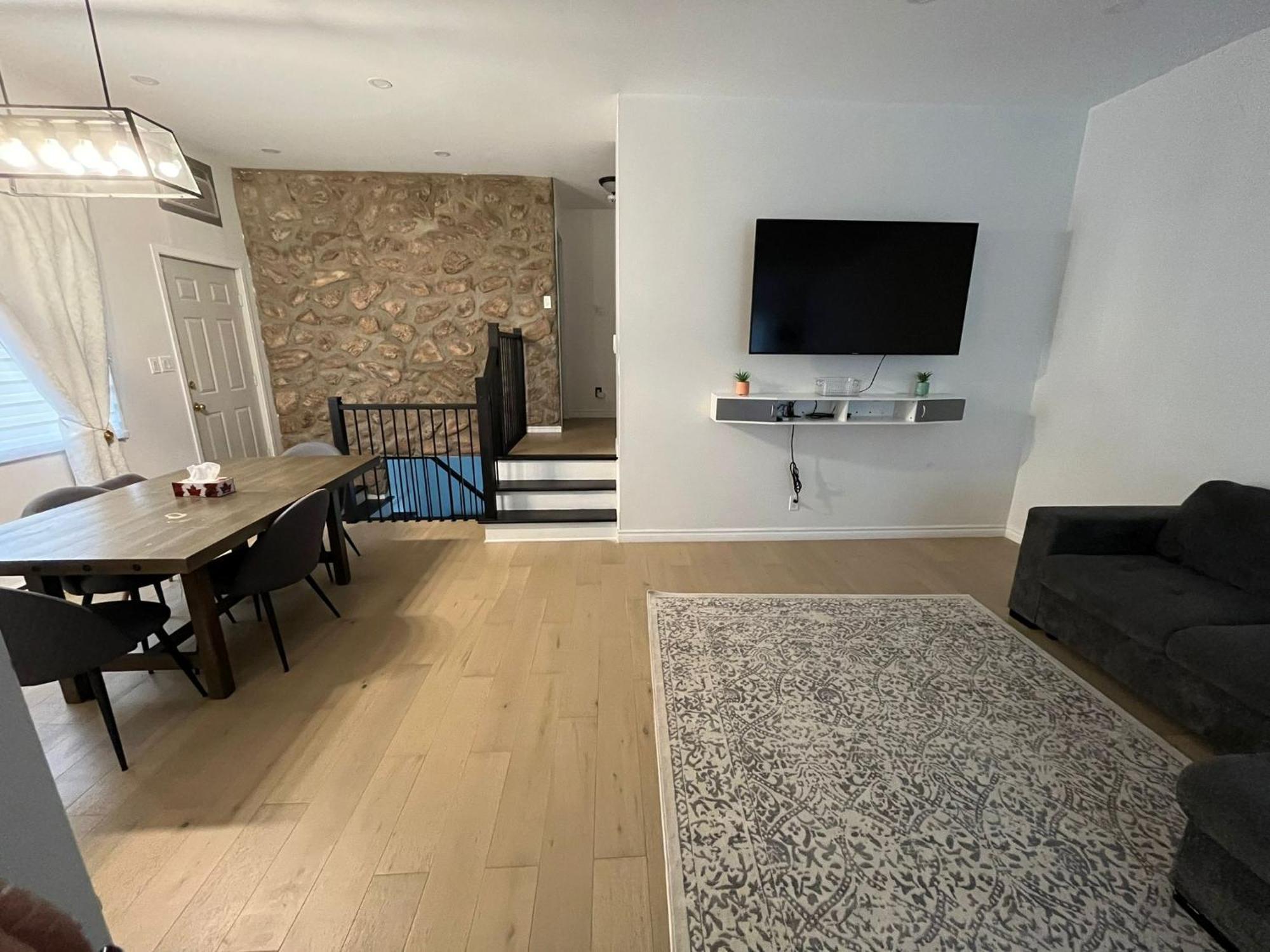 Location From Anywhere In Montreal * Laval